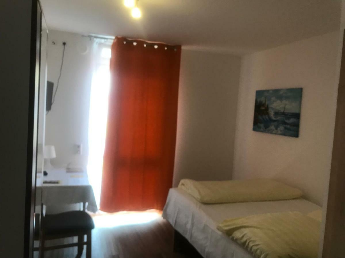 I-Motel 오베르츠하우젠 외부 사진